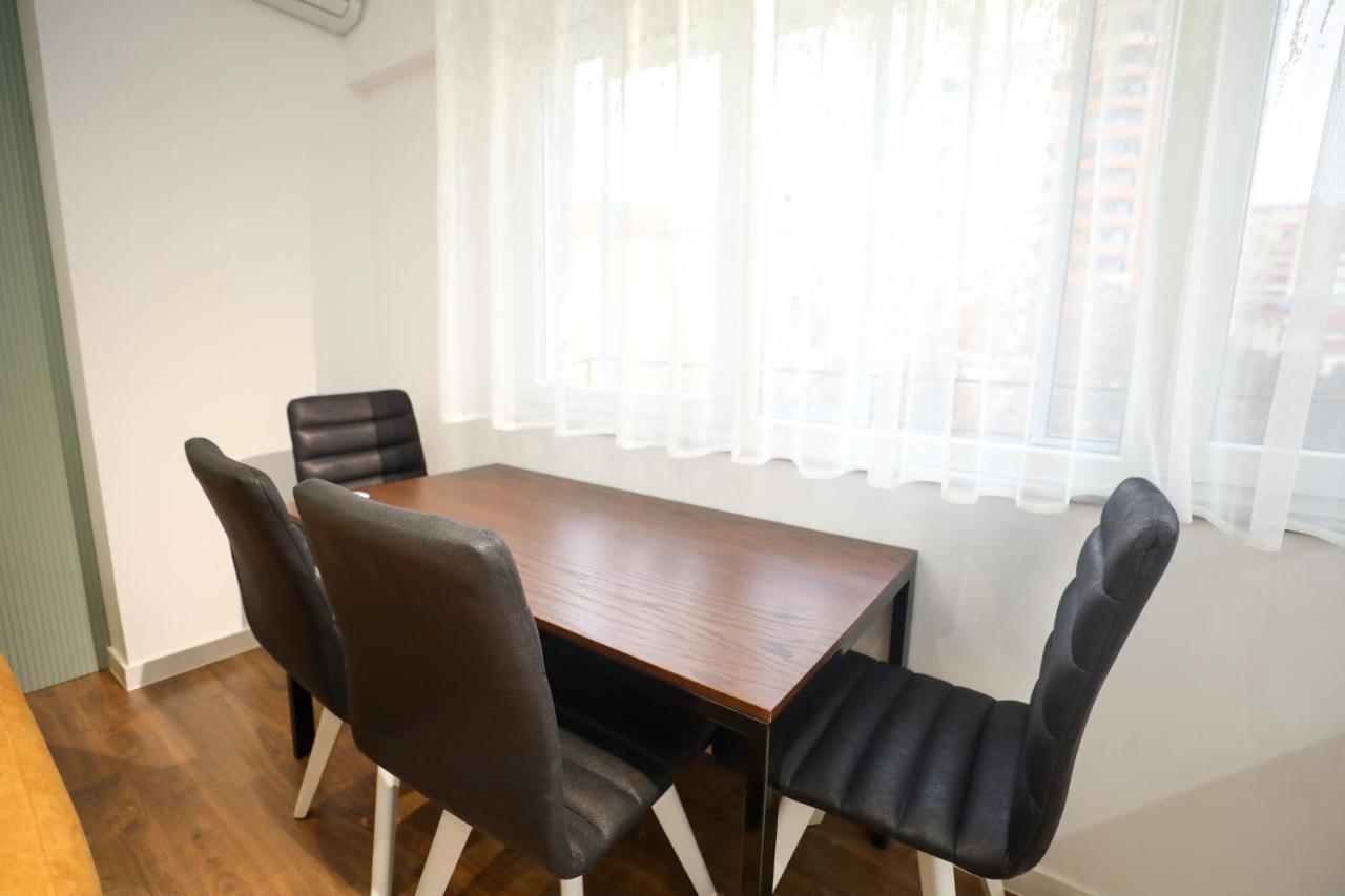 Tirana Center Apartment - Your Cosy Corner Экстерьер фото